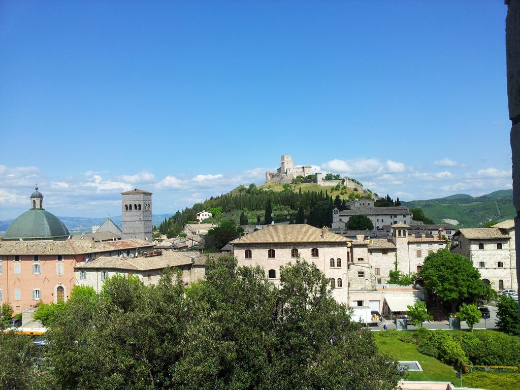 La Corte Degli Angeli Locazioni Turistiche Assisi Exterior foto